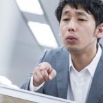 無能な上司の対処法~胃に穴が開く前に~